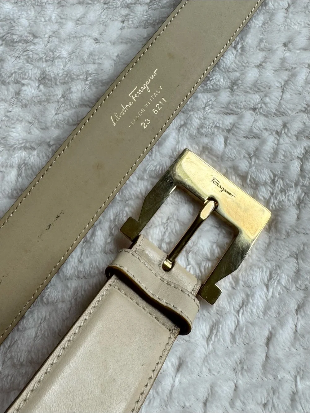VTG 90s Salvatore Ferragamo Leather Belt S 30” Beige Gold Tone Buckle Italy
